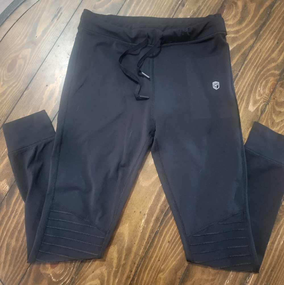 Born Primitive moto pleated knee leggings, black, size S